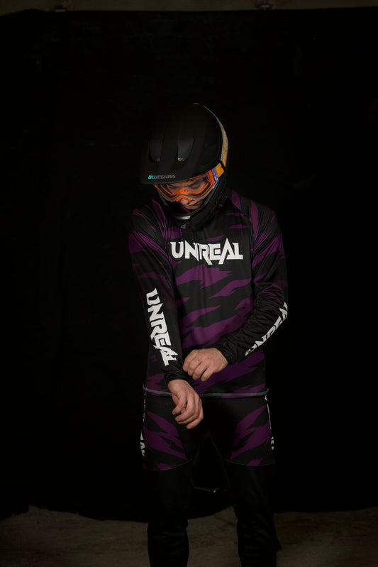 Tratge UNREAL 001 part inferior